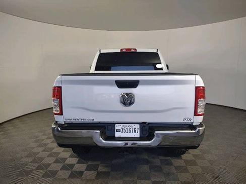 Used 2022 RAM 2500 Tradesman w/ Chrome Appearance Group AWD/4WD image 7