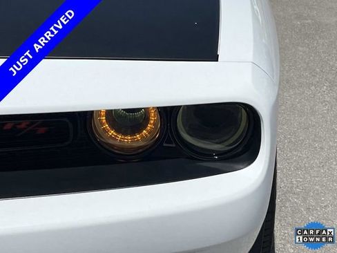 Used 2021 Dodge Challenger R/T Scat Pack RWD image 11