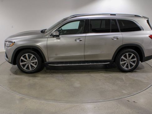 Used 2021 Mercedes-Benz GLS 450 4MATIC image 2