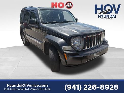 Used 2011 Jeep Liberty Limited w/ Comfort/Convenience Group AWD/4WD image 1