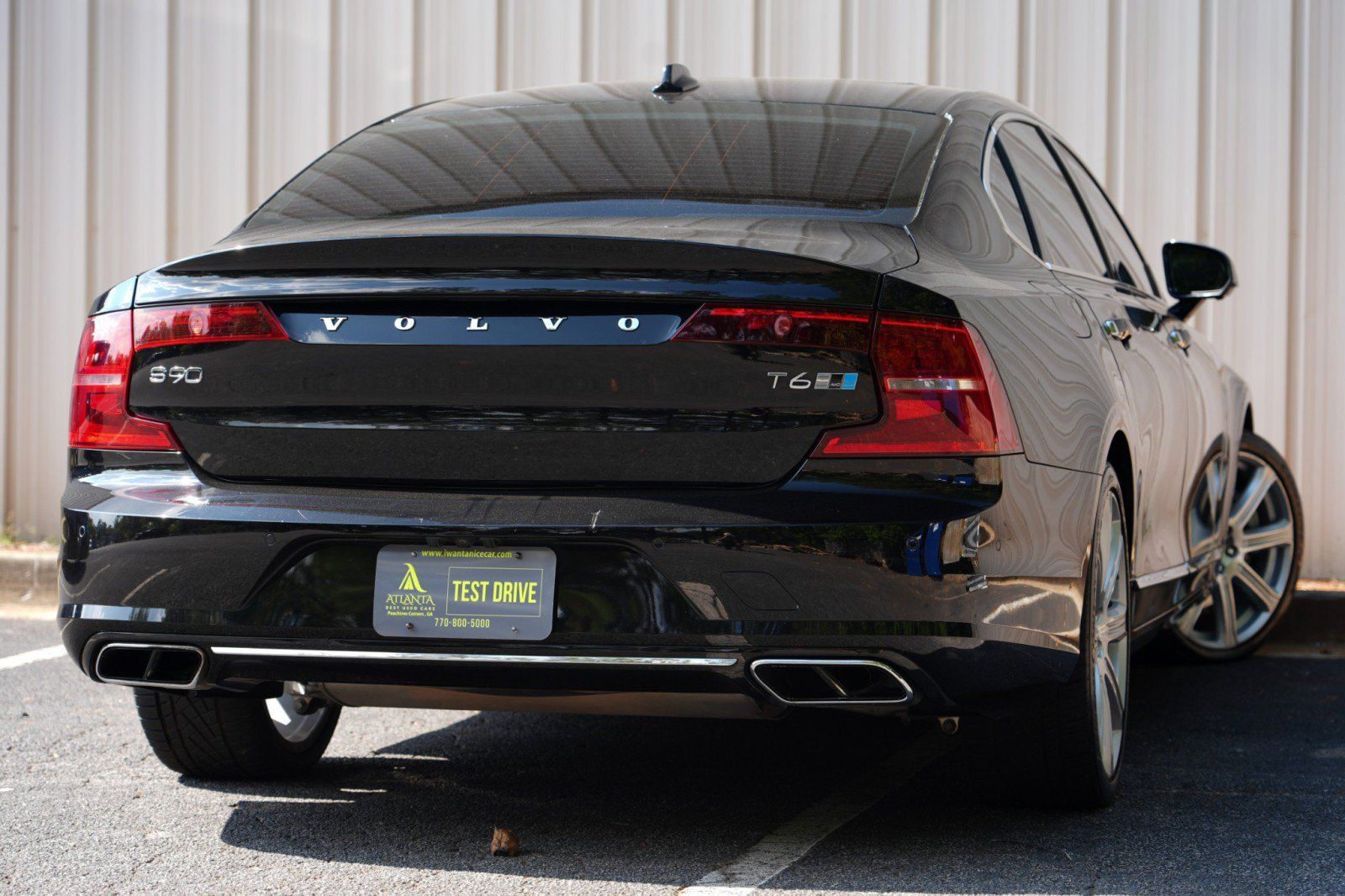 Used 2018 Volvo S90 T6 Inscription w/ Convenience Package AWD/4WD image 4