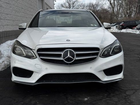 Used 2014 Mercedes-Benz E 550 4MATIC Sedan w/ Premium 1 Package image 10