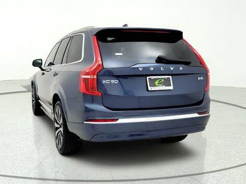 Used 2024 Volvo XC90 B5 Core AWD/4WD image 7
