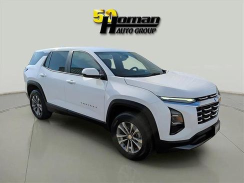 Used 2025 Chevrolet Equinox LT FWD image 7