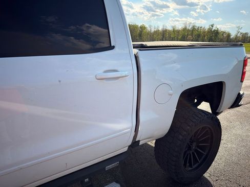 Used 2018 Chevrolet Silverado 1500 LT w/ All Star Edition image 11