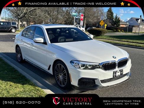 Used 2019 BMW 530i xDrive w/ M Sport Package image 3
