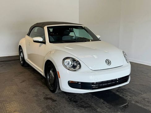 Used 2016 Volkswagen Beetle 1.8T SE FWD image 9