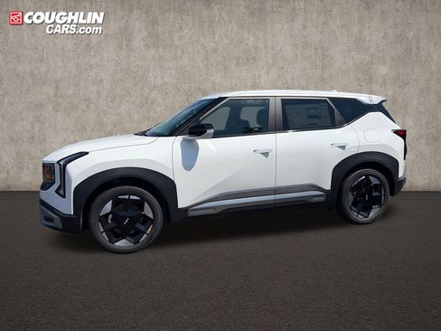 New 2027 Kia Seltos S FWD image 4