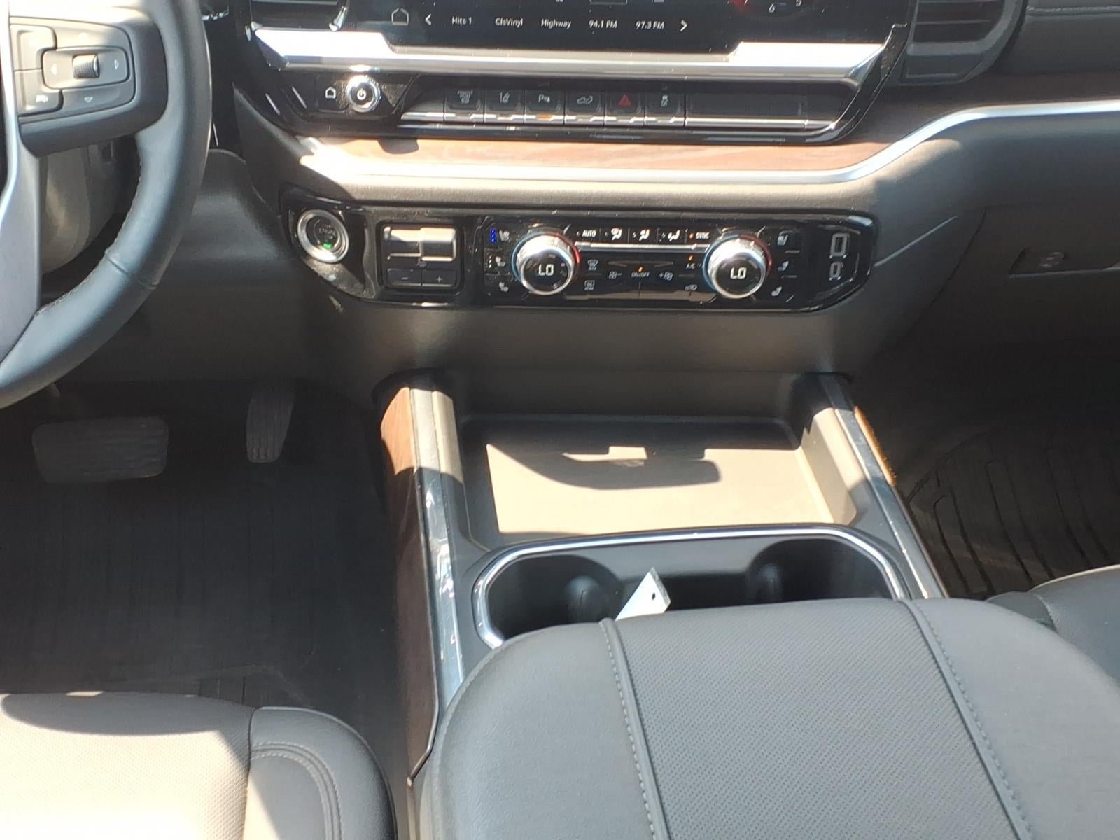 Certified 2024 GMC Sierra 2500 SLT w/ SLT Premium Package AWD/4WD image 14