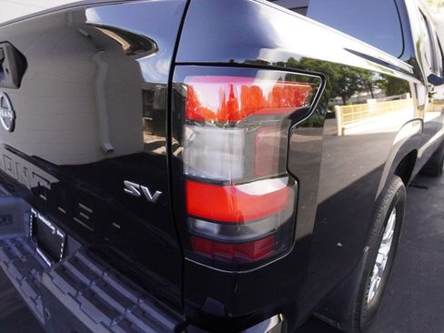 Used 2023 Nissan Frontier SV w/ SV Convenience Package RWD image 33