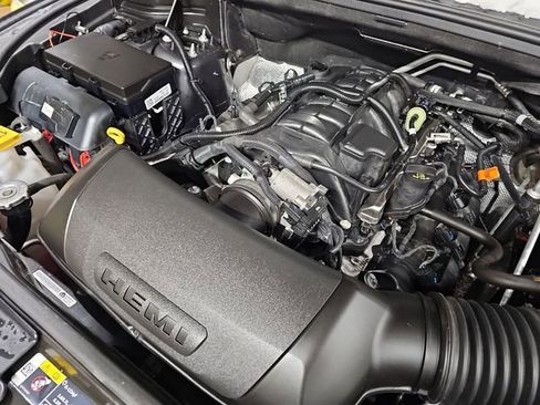 Used 2025 Dodge Durango R/T image 29