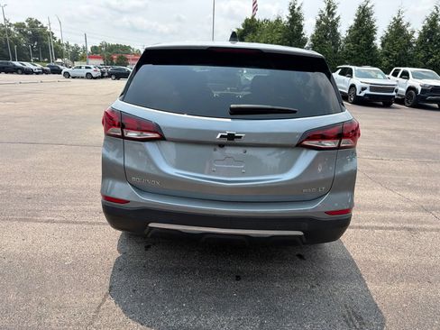 Used 2024 Chevrolet Equinox LT AWD/4WD image 4