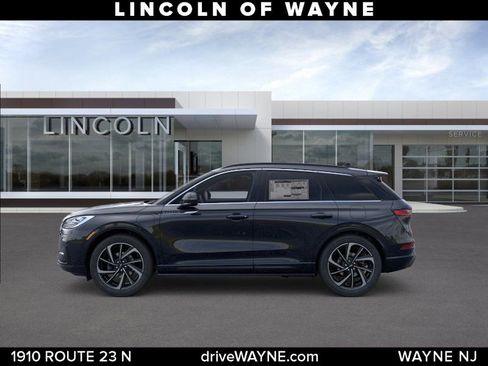 New 2026 Lincoln Corsair Grand Touring AWD/4WD image 3