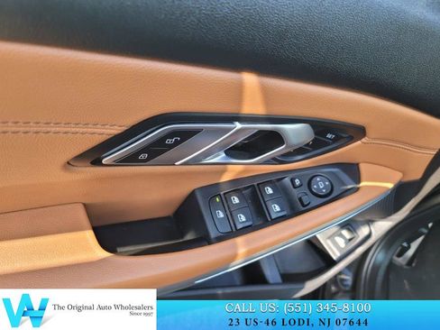 Used 2021 BMW M340i xDrive w/ Premium Package image 11