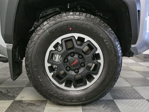 New 2026 Toyota Tacoma TRD Off-Road AWD/4WD image 13