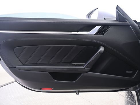 Certified 2021 Porsche 911 Turbo S AWD/4WD image 22
