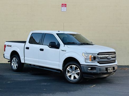 Used 2018 Ford F150 XLT AWD/4WD image 2