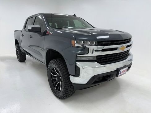 Used 2021 Chevrolet Silverado 1500 LT w/ Texas Edition Plus image 2