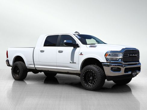 Used 2019 RAM 2500 Laramie AWD/4WD image 7