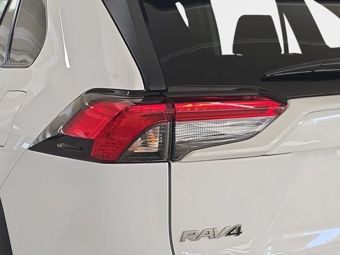 Used 2024 Toyota RAV4 LE FWD image 31