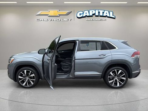 Used 2024 Volkswagen Atlas Cross Sport SEL Premium R-Line AWD/4WD image 9