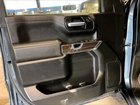 Used 2021 Chevrolet Silverado 1500 LT AWD/4WD image 9