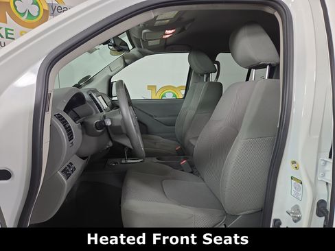 Used 2021 Nissan Frontier SV w/ Midnight Edition Floor Mats image 11