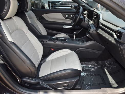 Used 2024 Ford Mustang GT Premium RWD image 18