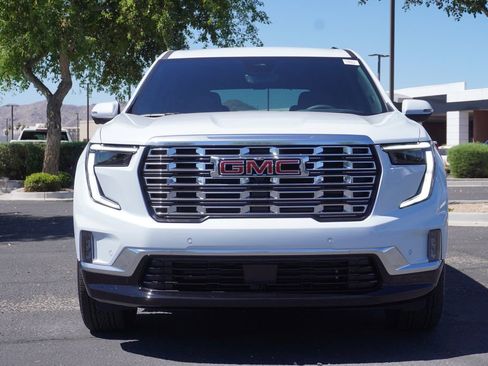 New 2026 GMC Acadia Denali w/ Super Cruise Package image 5