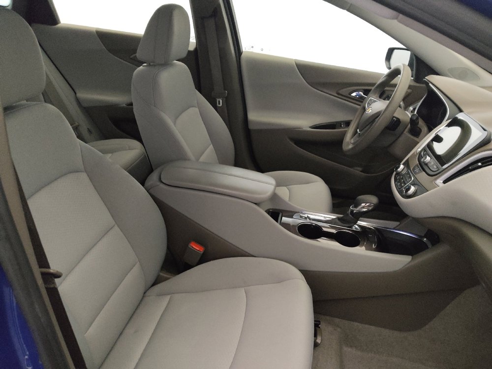Used 2023 Chevrolet Malibu LT FWD image 21