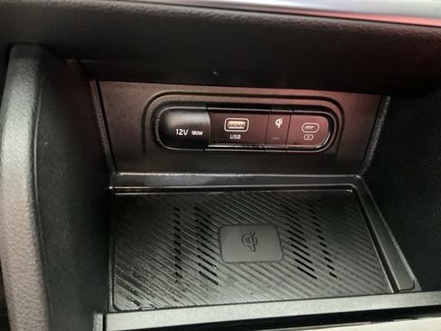 Used 2025 Kia Sportage SX FWD image 16