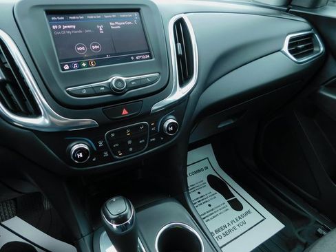 Used 2021 Chevrolet Equinox LT image 29