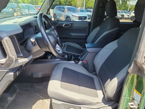Used 2022 Ford Bronco Big Bend w/ Sasquatch Package AWD/4WD image 20