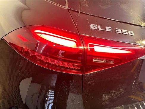 New 2026 Mercedes-Benz GLE 350 4MATIC image 5