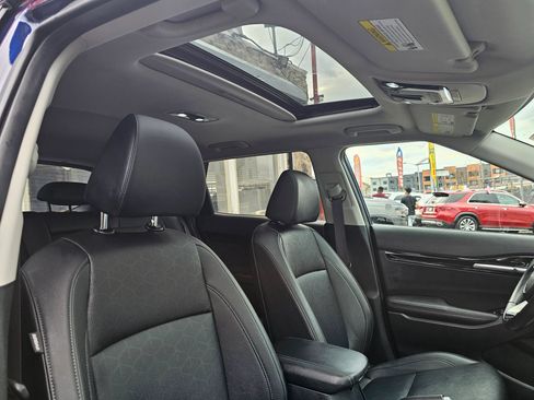 Used 2024 Kia Seltos EX AWD/4WD image 14