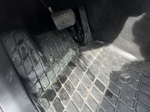 Used 2024 Mercedes-Benz GLE 450 4MATIC image 17