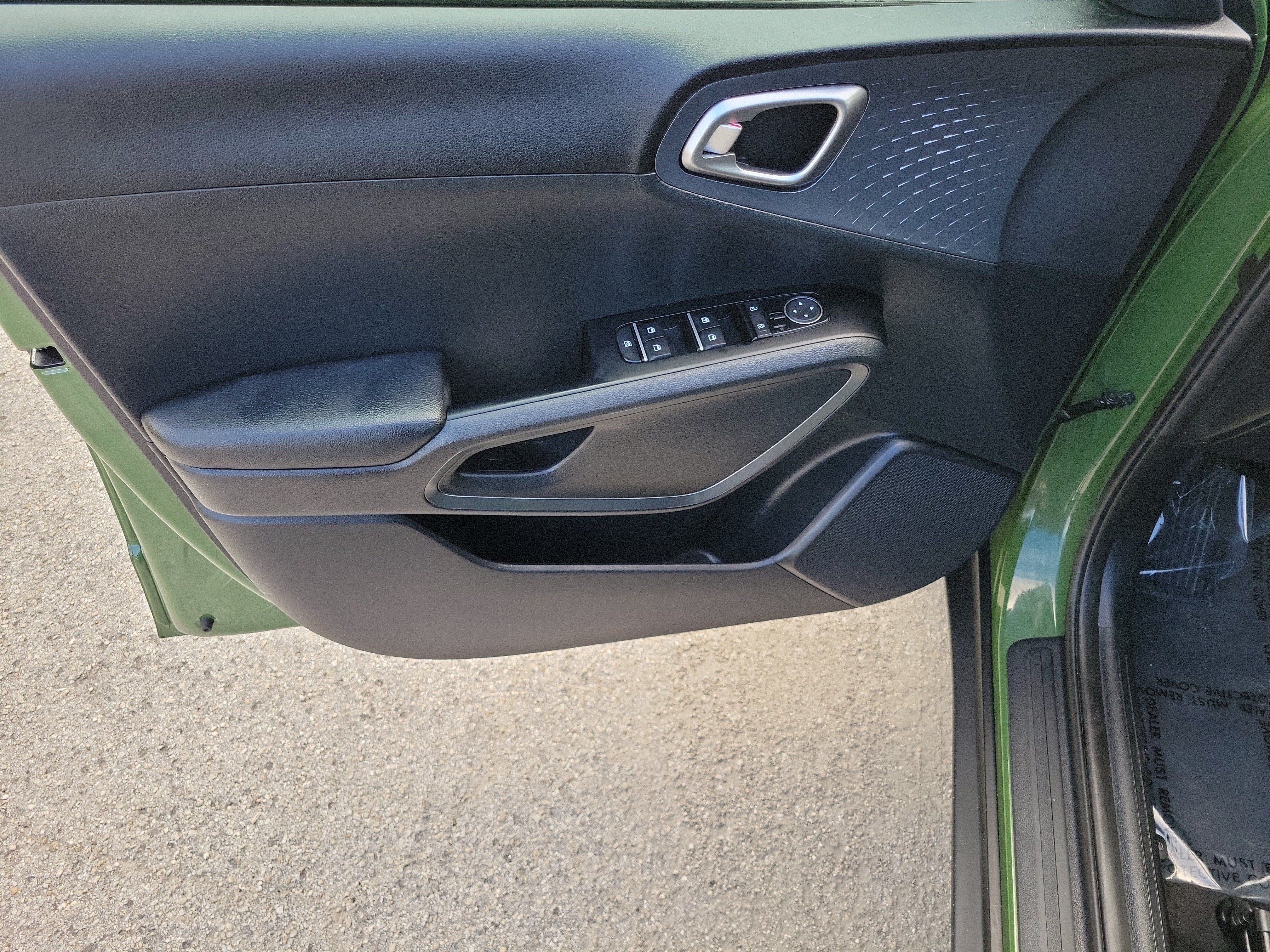 Used 2021 Kia Soul EX FWD image 23