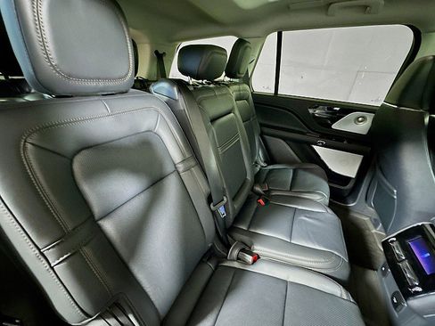 New 2025 Lincoln Aviator Reserve w/ Equipment Group 201A image 29