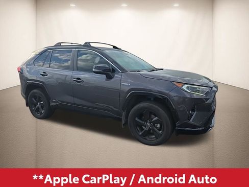 Used 2021 Toyota RAV4 XSE image 3