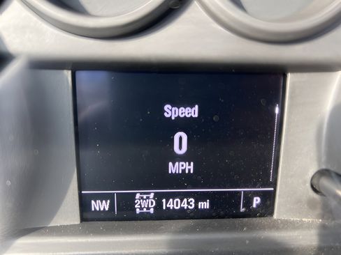 Used 2025 Chevrolet Silverado 2500 W/T w/ WT Convenience Package image 19