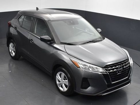 Used 2024 Nissan Kicks S FWD image 37