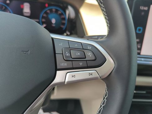 New 2026 Volkswagen Atlas SE FWD image 39