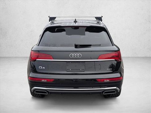 Used 2023 Audi Q5 e Premium Plus w/ Premium Plus Package image 6