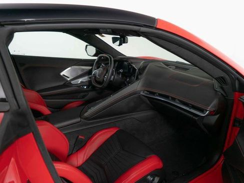 Used 2021 Chevrolet Corvette Stingray Premium Cpe w/ 3LT image 24