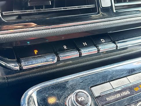 Used 2024 Lincoln Navigator Reserve w/ Equipment Group 201A image 18