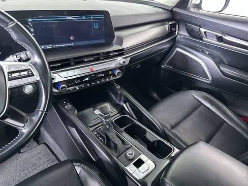 Used 2025 Kia Telluride S FWD image 36
