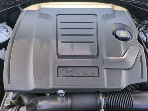 New 2026 Land Rover Range Rover Velar Dynamic SE image 20