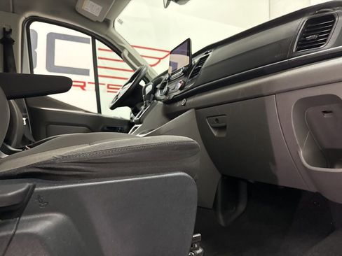 Used 2021 Ford Transit 350 XLT image 50