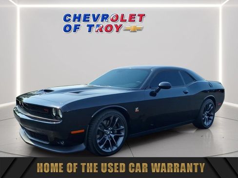 Used 2023 Dodge Challenger R/T Scat Pack RWD image 4