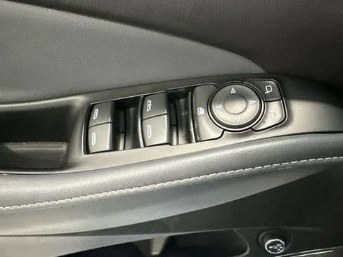 Used 2023 Buick Enclave Essence w/ Experience Buick Package image 28